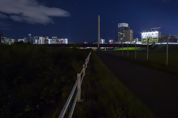 水道用の橋が見える