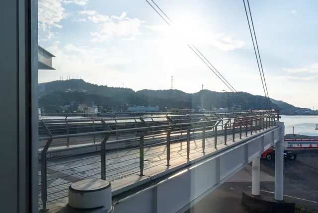 測量山の方