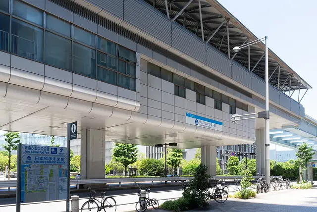 テレコムセンター駅